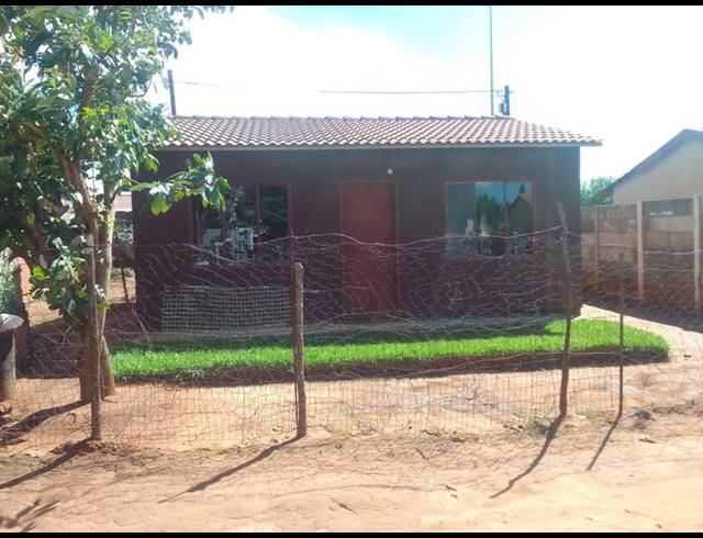 2 BEDROOM HOUSE FOR SALE IN DAVEYTON CENTRAL